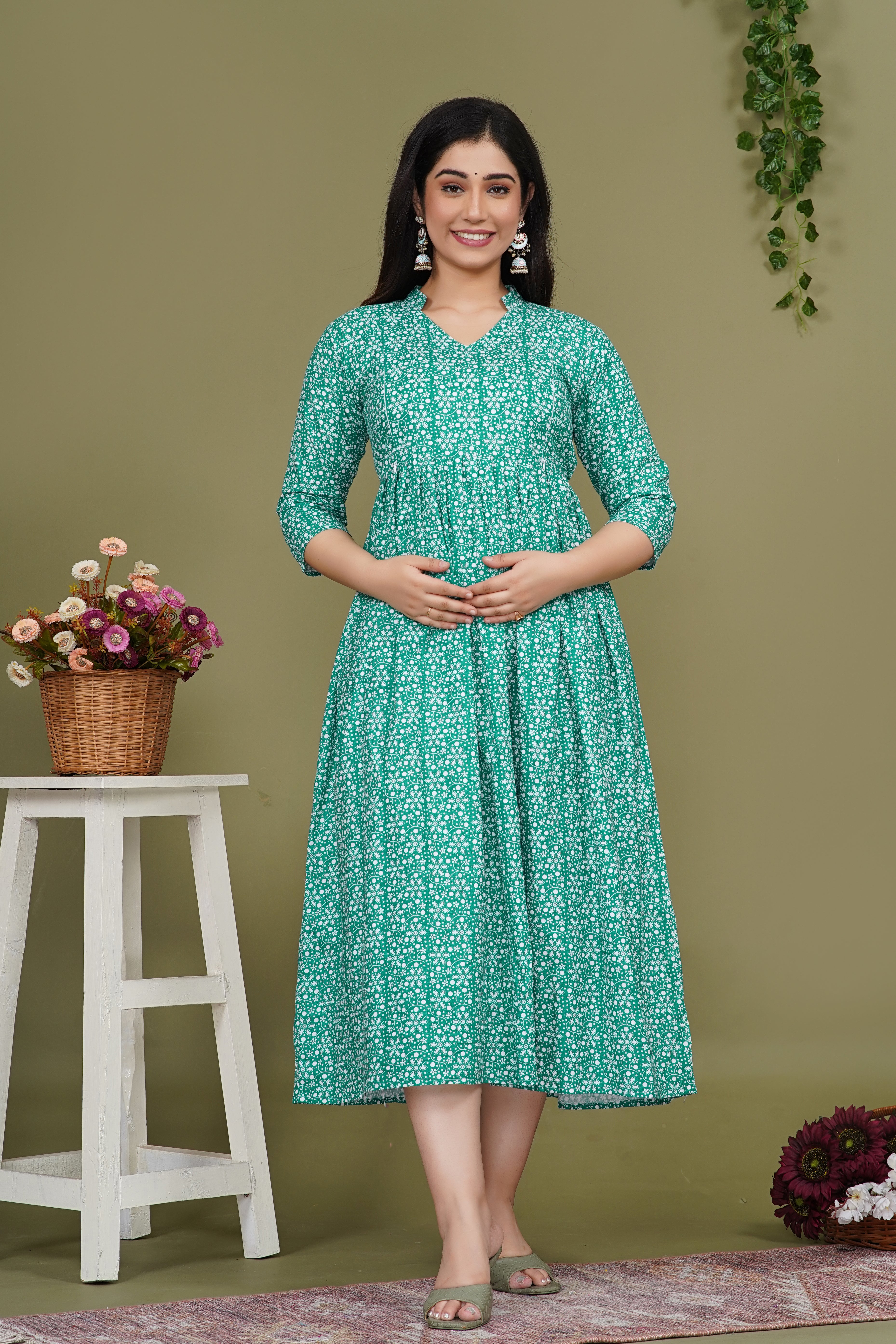 Pure Cotton Maternity Dress With Both-Side Hidden Zip  - Green