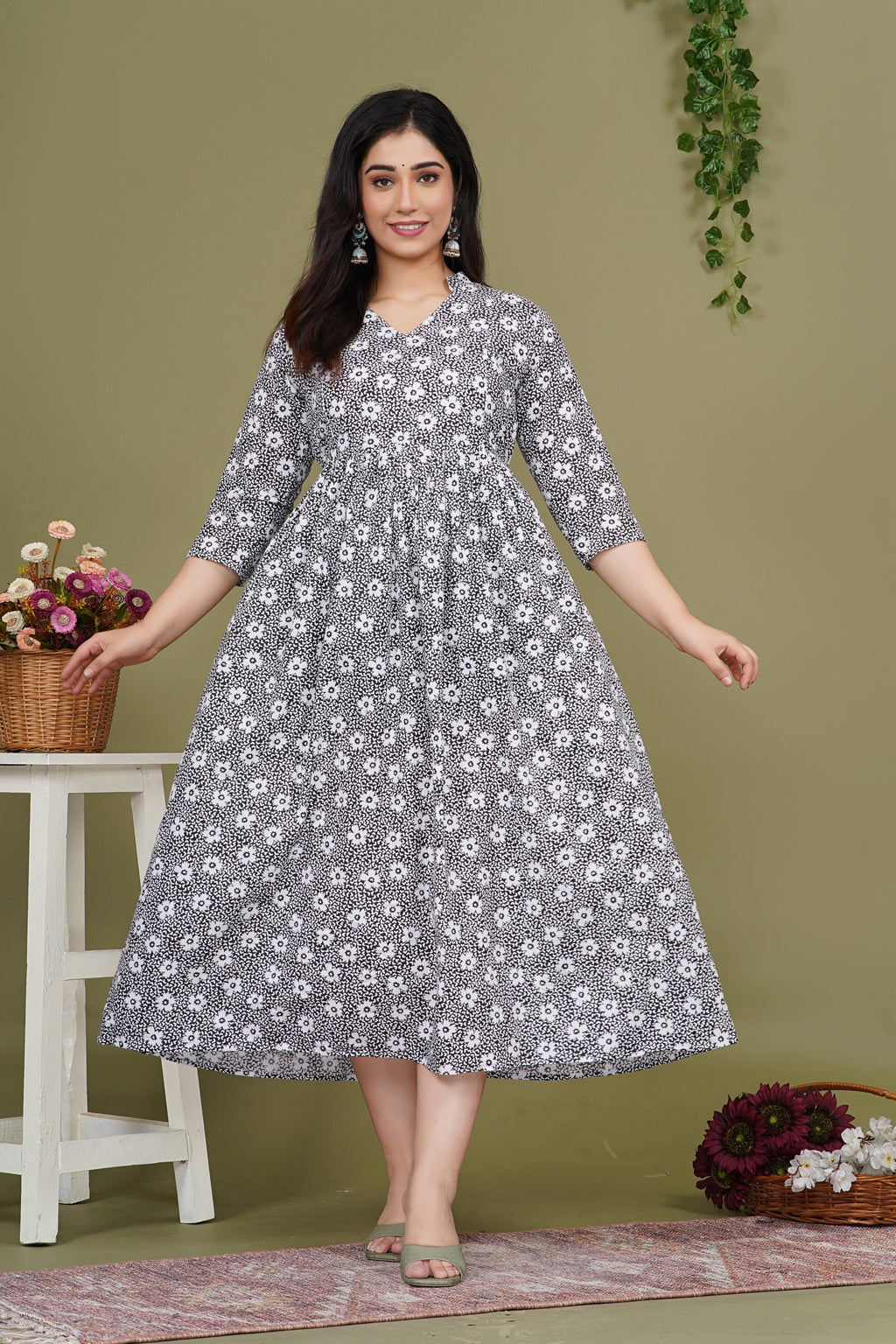 Pure Cotton Maternity Dress With Both-Side Hidden Zip  - Black
